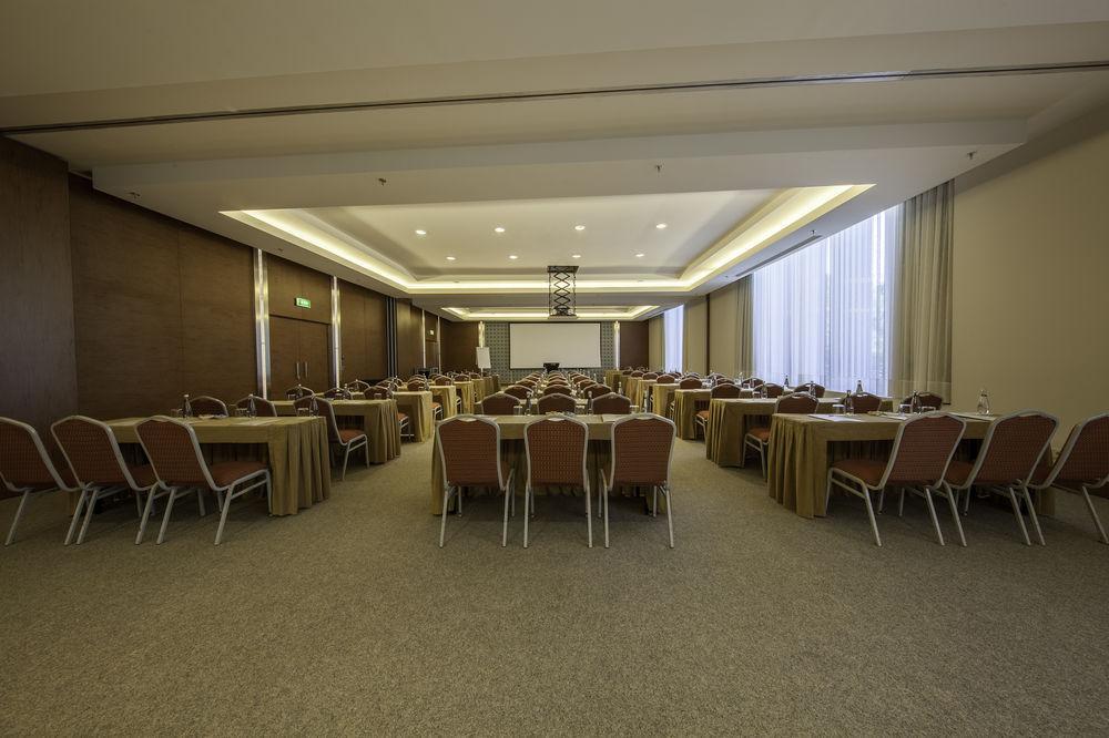 Hotel Gloria Sports Arena Belek Exterior foto