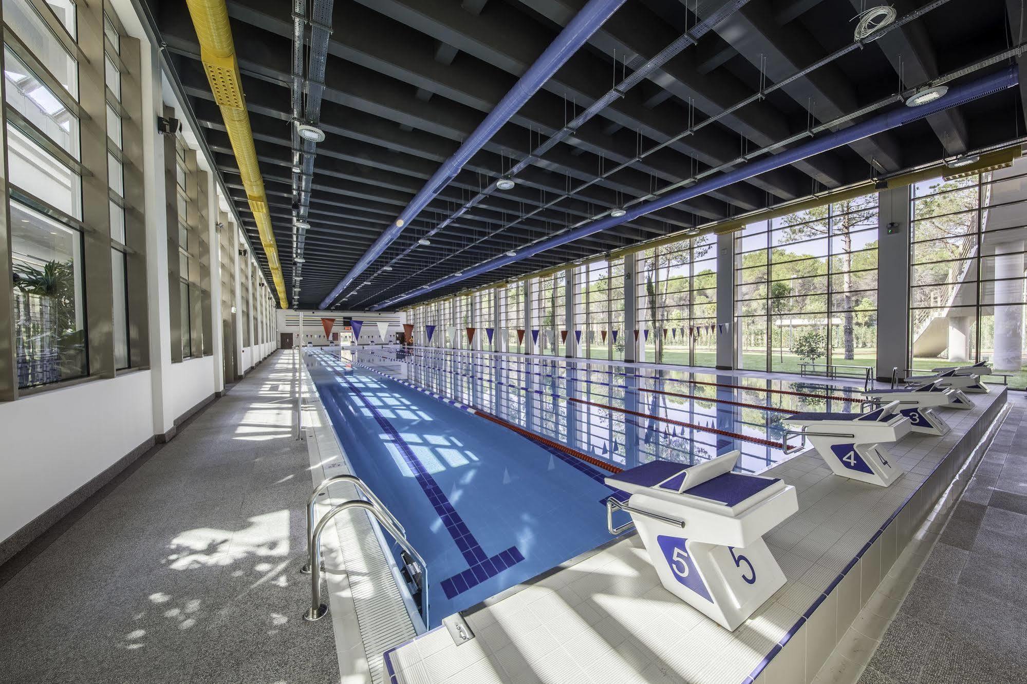 Hotel Gloria Sports Arena Belek Exterior foto